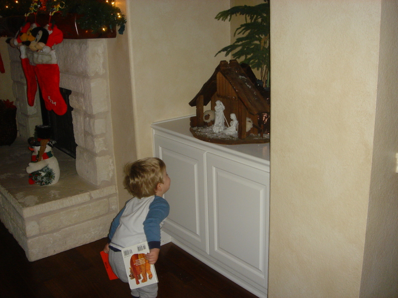 2006/12(Dec)/01(Ian-at-Grandma-Papas)/800x600_2006-12-03 08-43-58.JPG